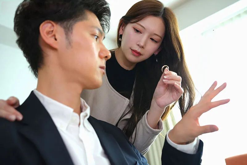 Cô vợ đi đi giã ngoại, ông xã ở nhà bị nhỏ em vợ yêu gạ đụ không trượt phát nào